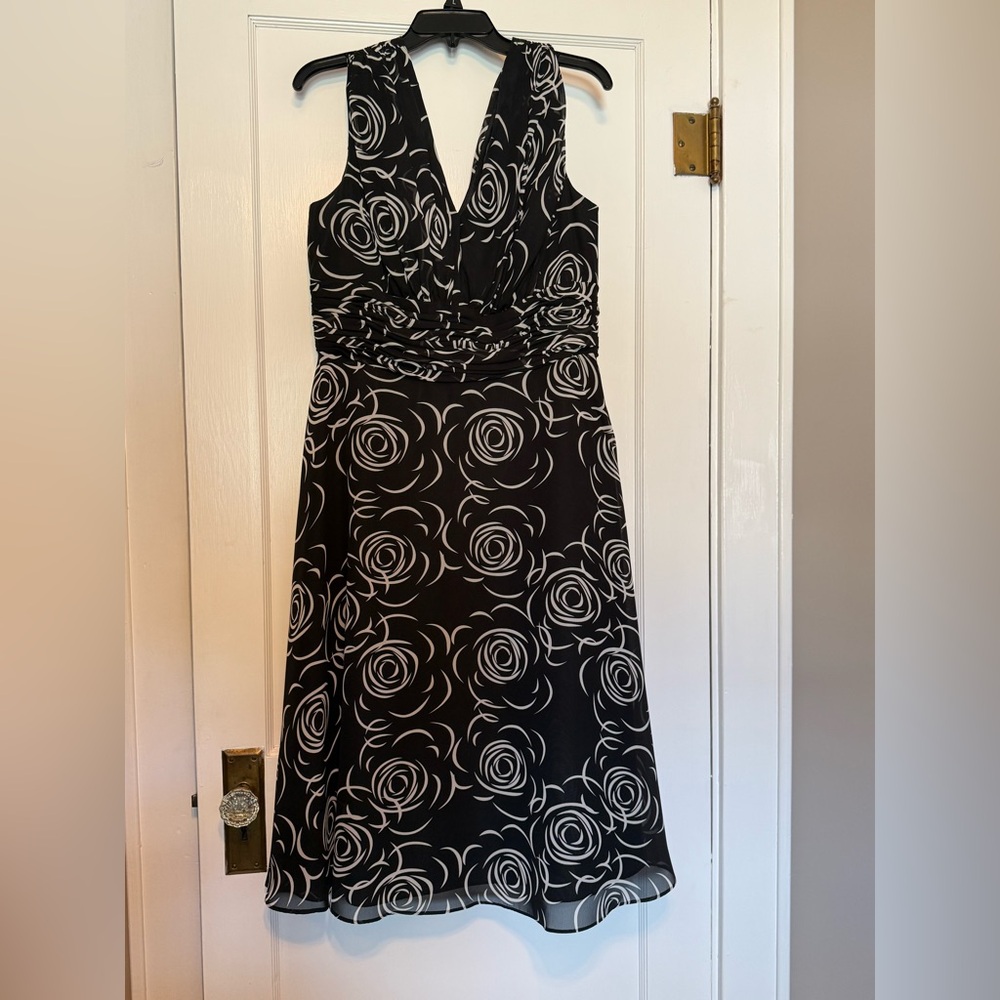 Elegant Black and White Floral Dress